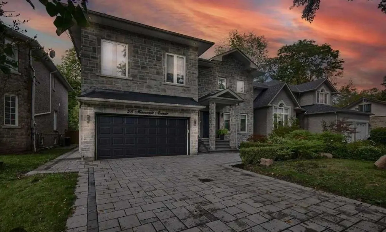 Extended Stays In Toronto Home